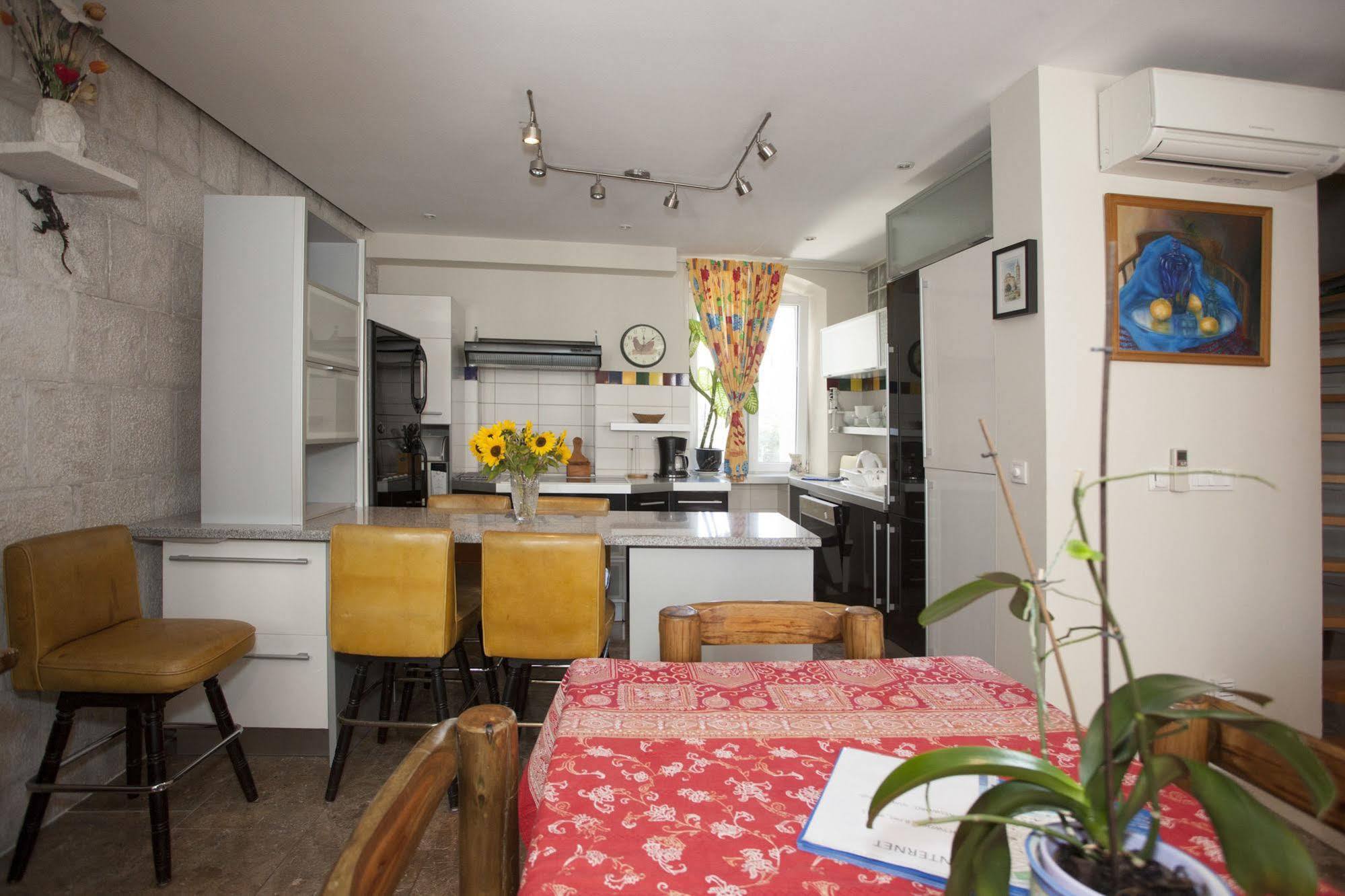 Bouganvillea 3* Split